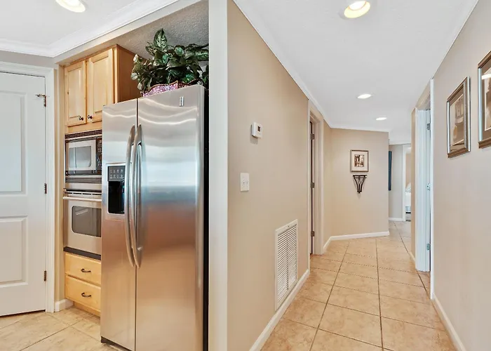 Holiday home The Colonnades Unit 403 Gulf Shores