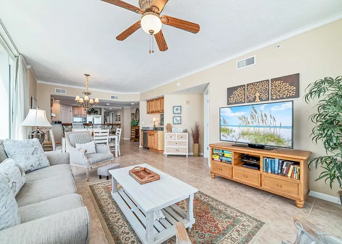 The Colonnades Unit 403 Holiday home